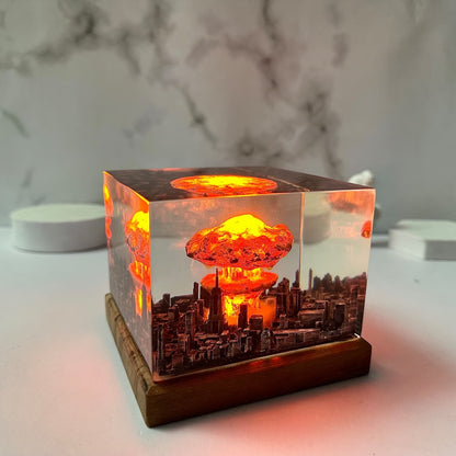 Atomic bomb resin lamp, Bomb resin lamp