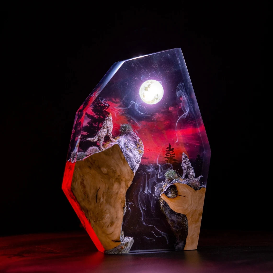 WOLVES in HUNTER'S MOON night Epoxy Lamp