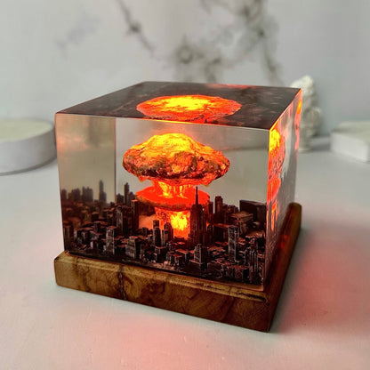 Atomic bomb resin lamp, Bomb resin lamp