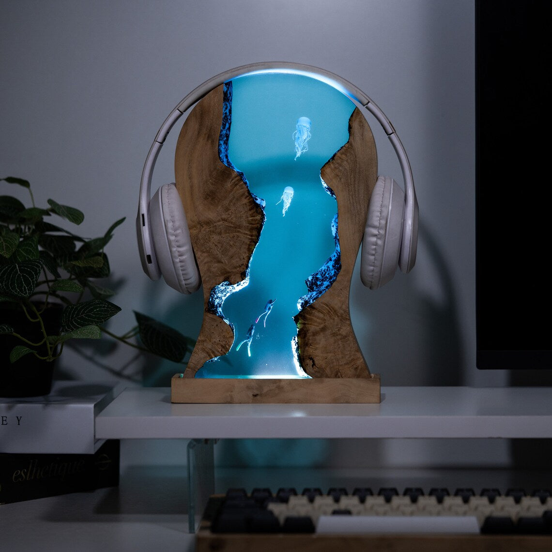 Headphone Stand Epoxy Resin Lamp